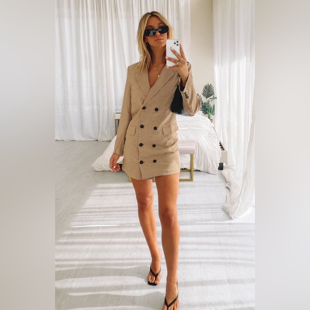 NWT Lioness Gingham Blazer Dress